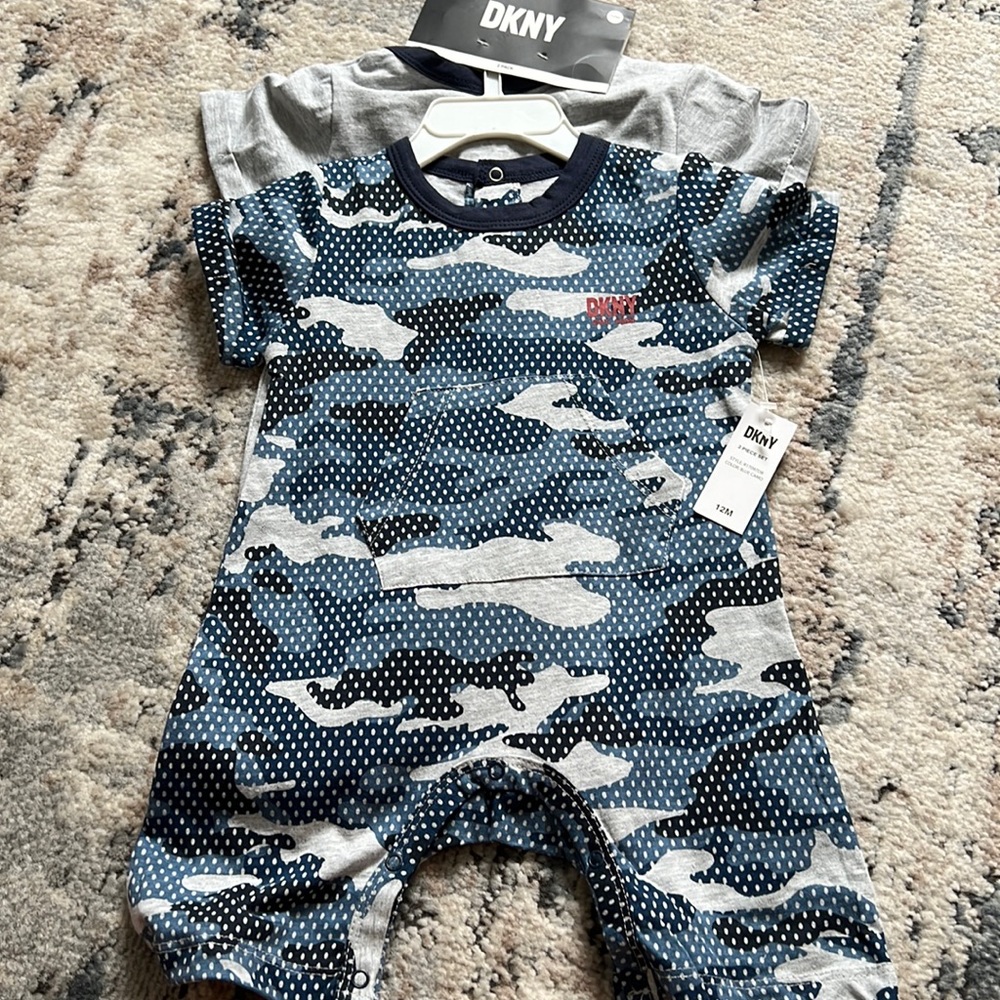 NWT DKNY 12M Romper Gift Set